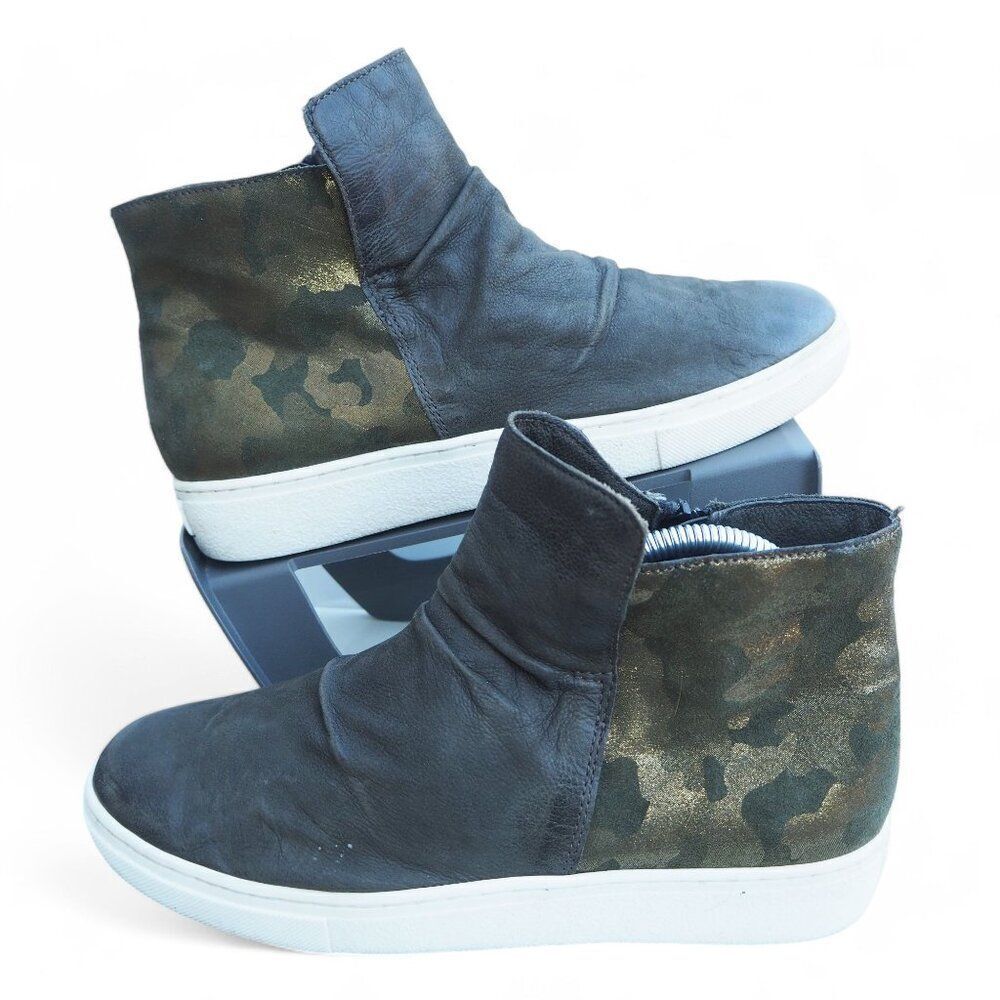 Miz Mooz Lundy‎ High Top Leather Side Zip Camo Wedge Sneakers Women's 9-9.5/40